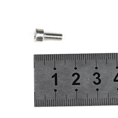 100%QCテストされたM4 X 10mm フィリスターヘッド ヘックスソケット マシンスクリュー 商品棚